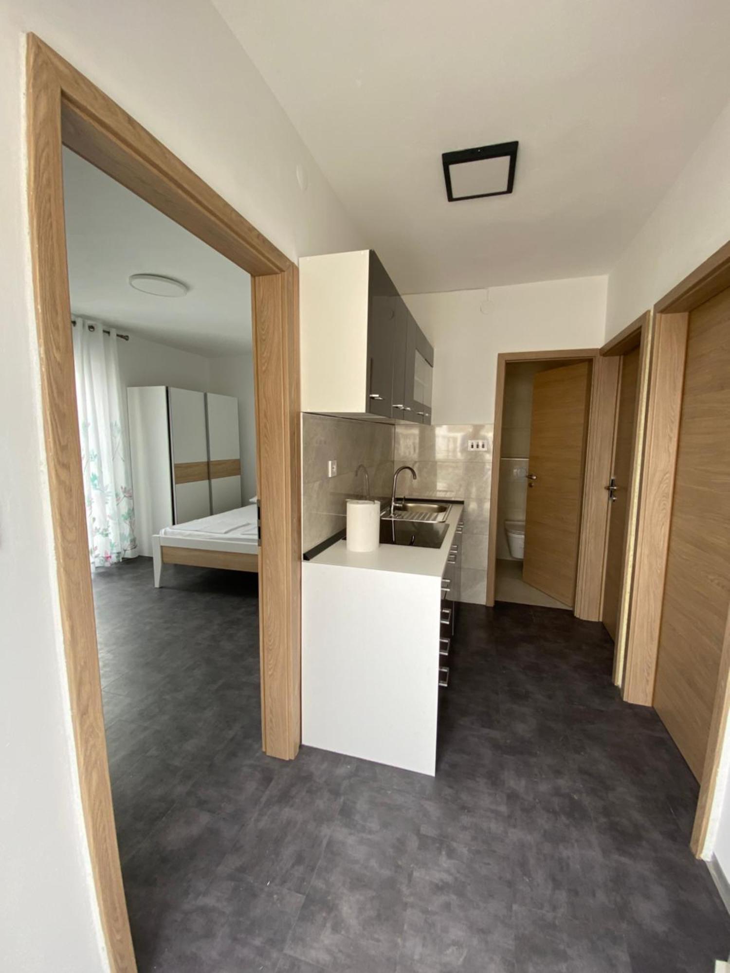 Apartmani Pozega Pag Town Buitenkant foto